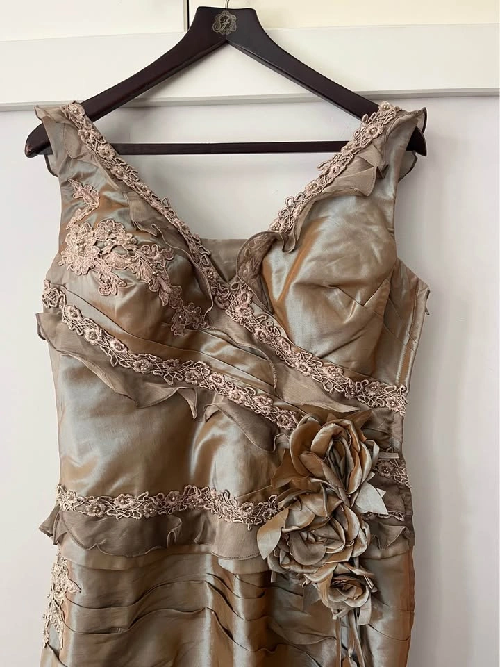 Custom made wedding guest dress - photo 2