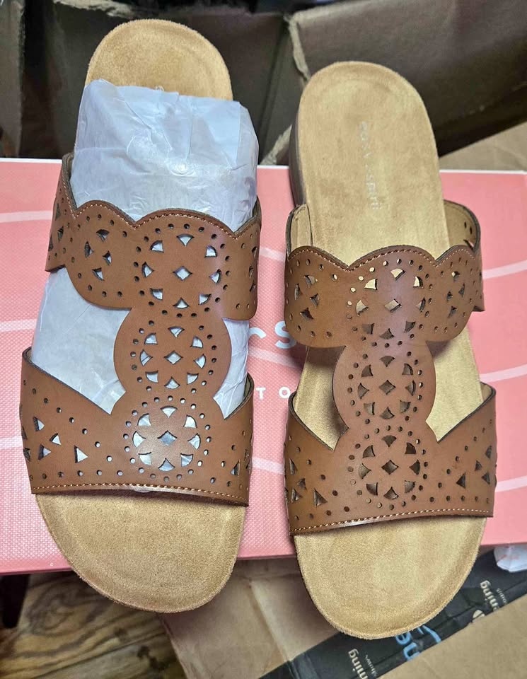 Easy spirit brown women sandals