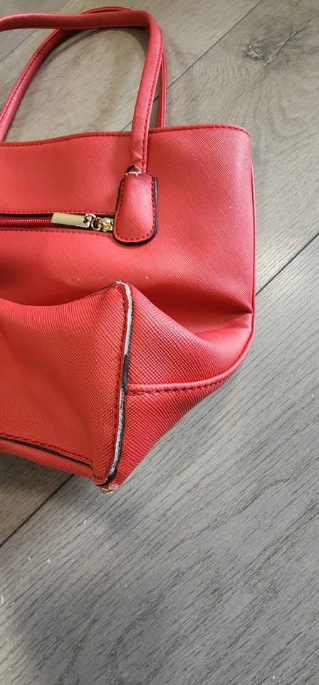 2 Stylish Bags + 1 Free Red Handbag - photo 4