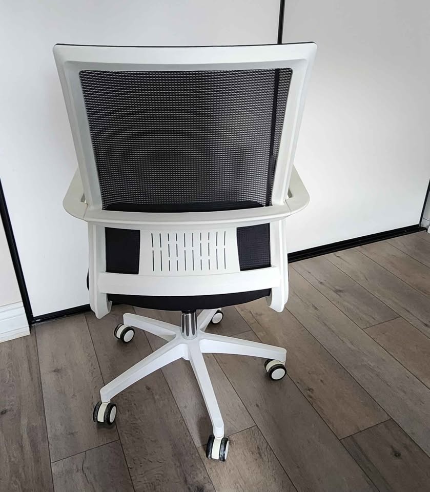 Modern Office Chair - photo 3