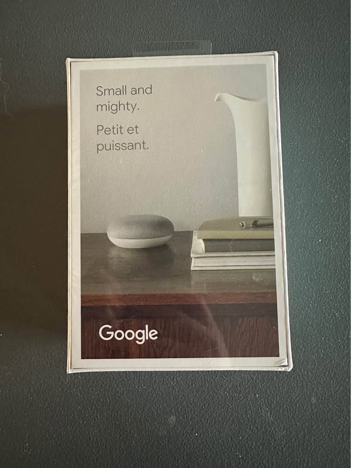 Brand new Google Nest Mini (2nd Gen) - photo 3