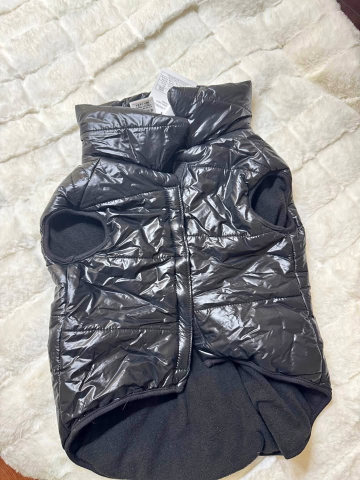 Dog puffer vest