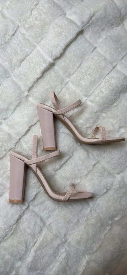 SHEIN Heels - Baby Pink - photo 3