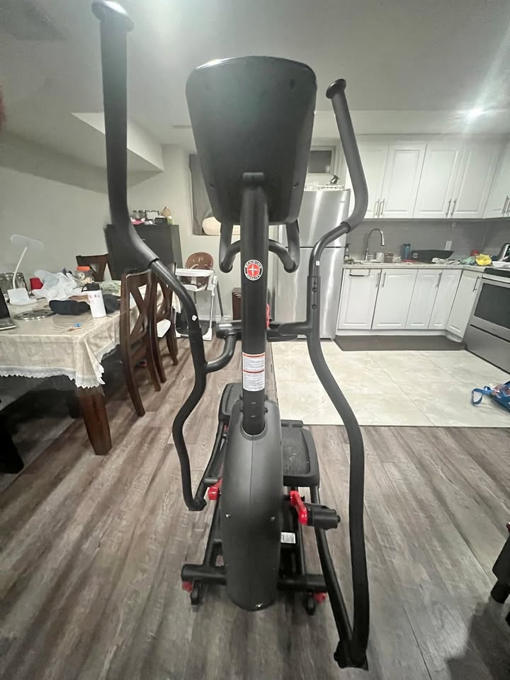 Schwinn 411 Elliptical - New (Urgent Sale !!!)