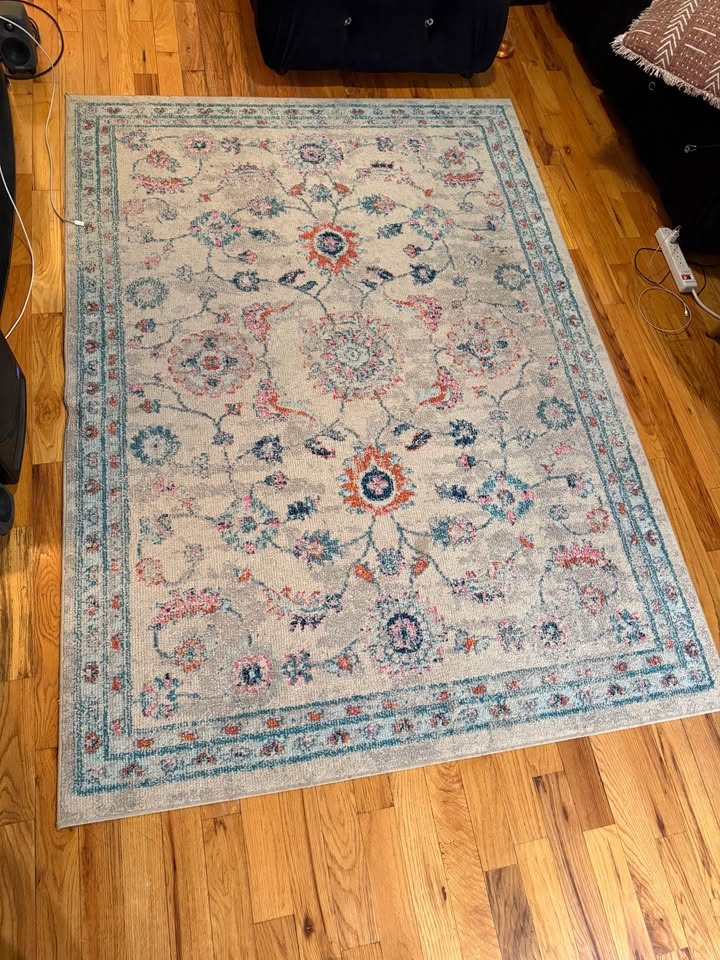Area Rug 5x7 - photo 4