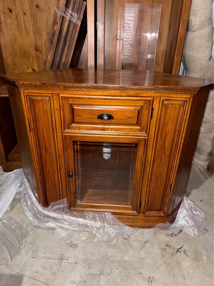 Media Shelf and Cabinet