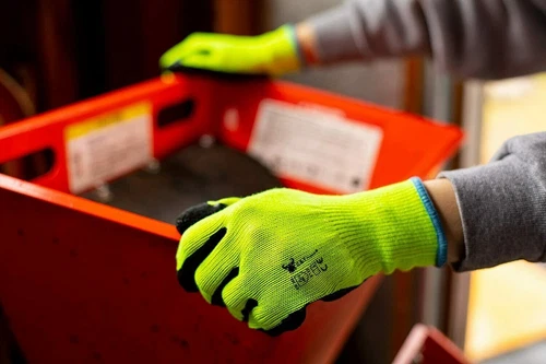 3 Pairs Large Waterproof Work & Gardening Gloves - photo 3