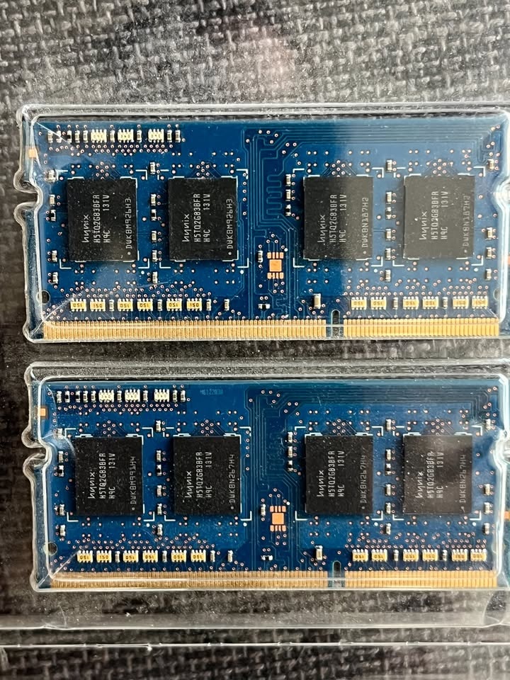 2x 2GB PC3-8500S DDR3-1066Mhz Laptop RAM - photo 2