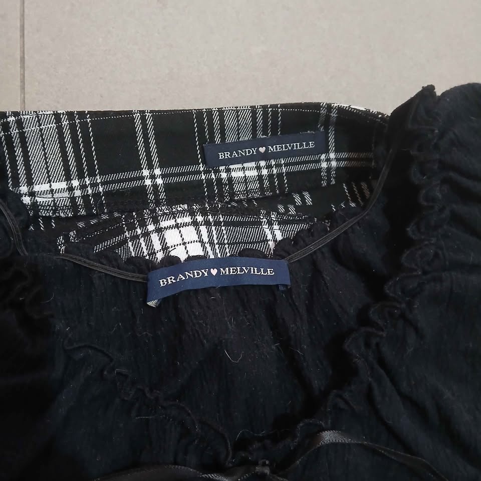 Brandy Melville Bundle - photo 3