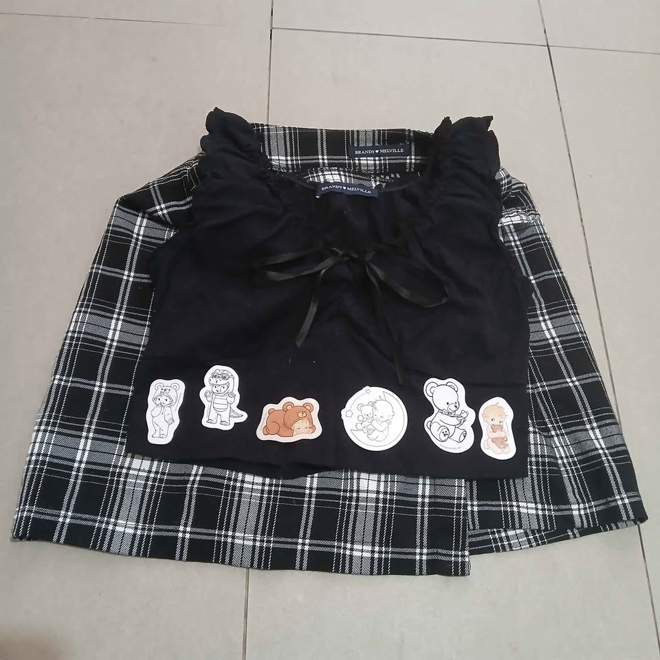 Brandy Melville Bundle - photo 4