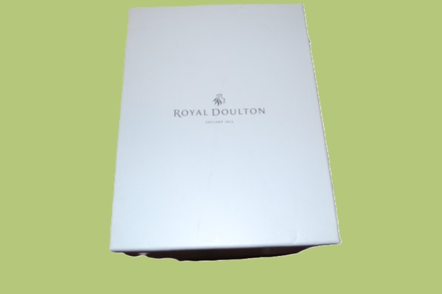 Royal Doulton Pretty Ladies - Bethany - photo 3