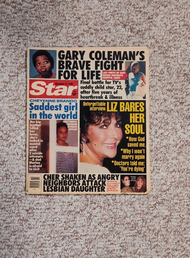 Vintage 1990 Star Magazine & 1993 Examiner