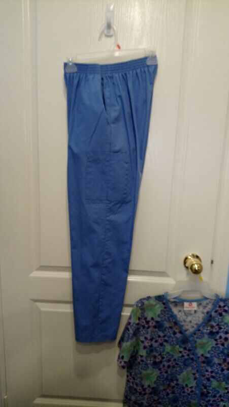 Scrub Nurse Uniforms & Lab Coats - Size 6-8