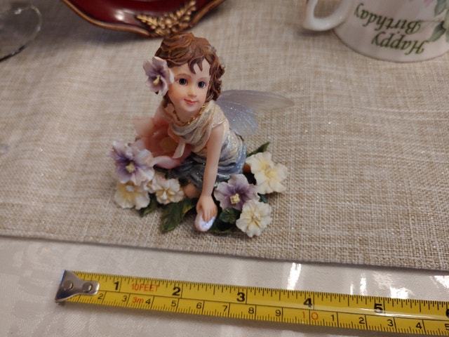 Various Decorative Household Items - Estate Sale - photo 2