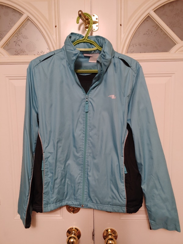 Light-weight ladies jacket