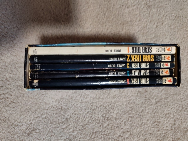 Vintage Star Trek Novels from the 70's - photo 2