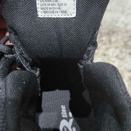Safety Shoes - Female Size 8.5 - Warehouse Ready