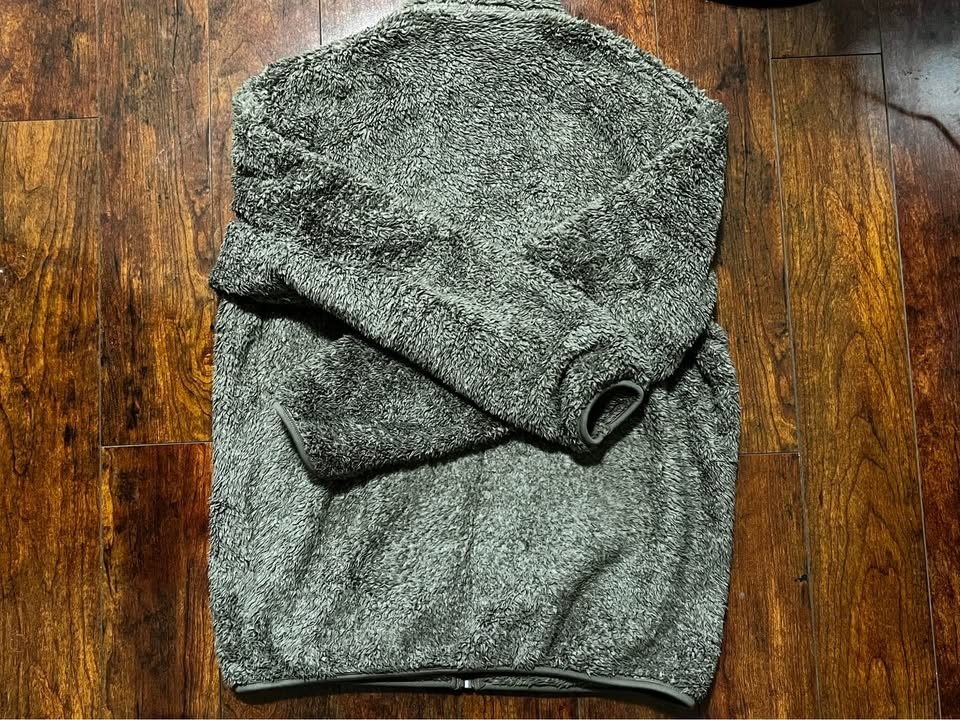 UNIQLO Sweater Men's Large - photo 2