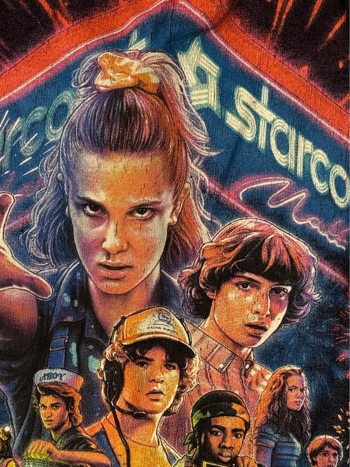 Stranger Things Season 3 T-Shirt - Women's Medium - photo 4