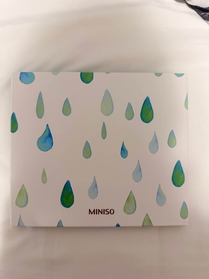 Miniso Weekly Organizer - photo 2