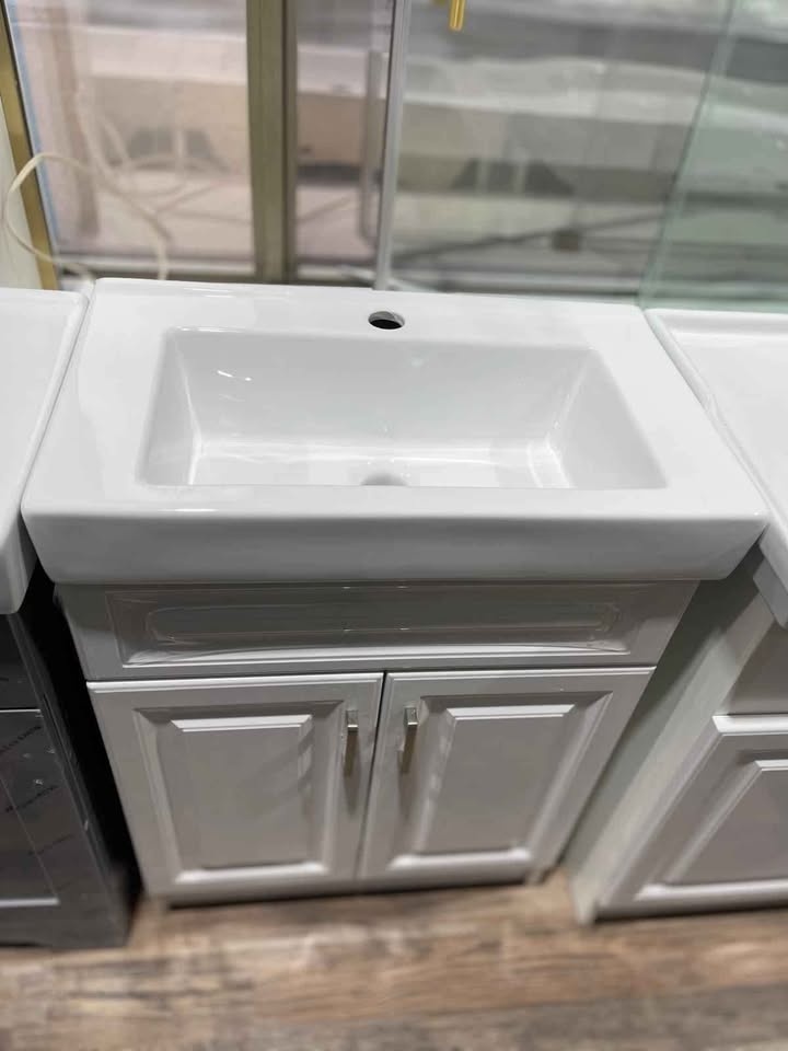 BEST PRICE Vanity 24X14 (MDF) with cabinet white $230 & grey $25 - photo 3
