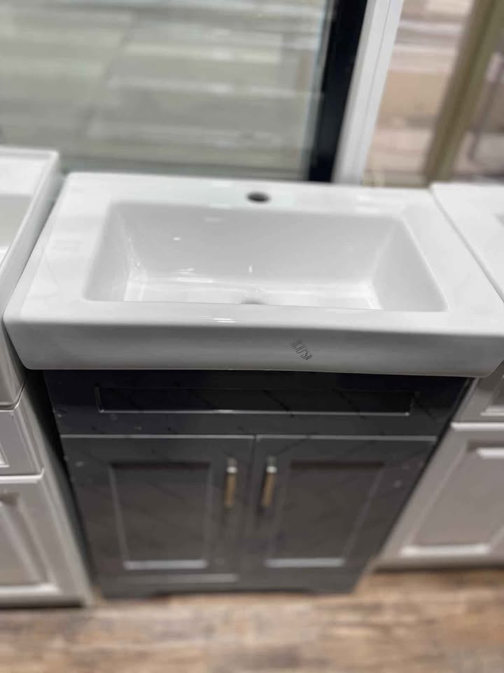BEST PRICE Vanity 24X14 (MDF) with cabinet white $230 & grey $25 - photo 4