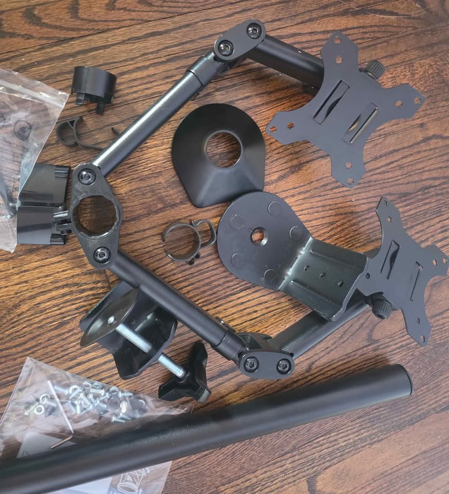 PRICE REDUCED!! Flyte Dual Arm Monitor Mount - photo 2