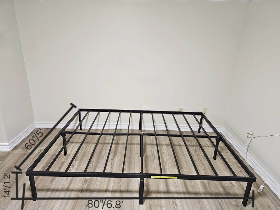 Mattress and bed frame - photo 3