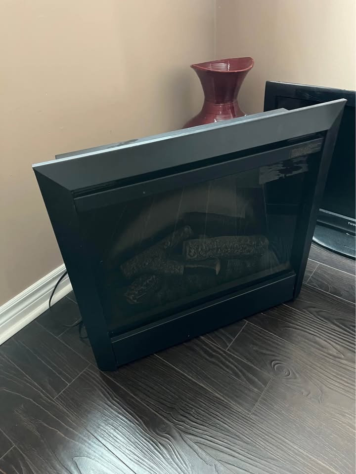 Electric Fireplace | Make me an offer - photo 2