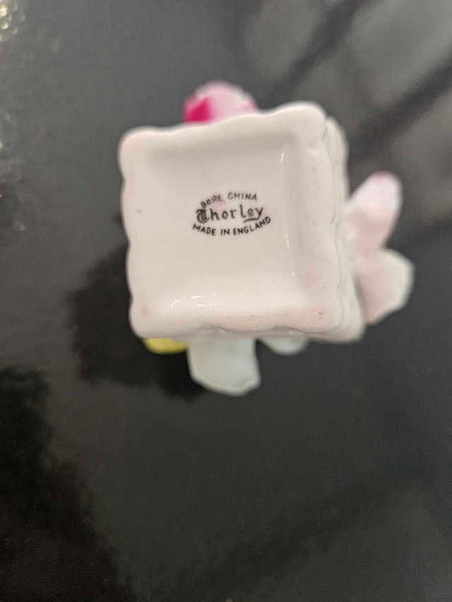 Vintage Chorley Fine Bone China Rose Bouquet - photo 2