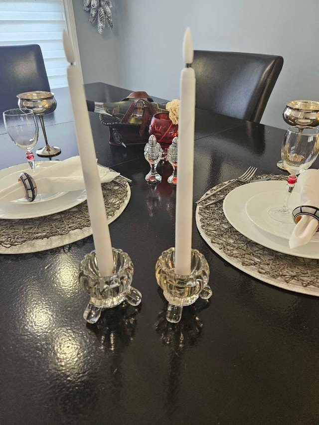 Pair of Jeannette Glass Votives - photo 5