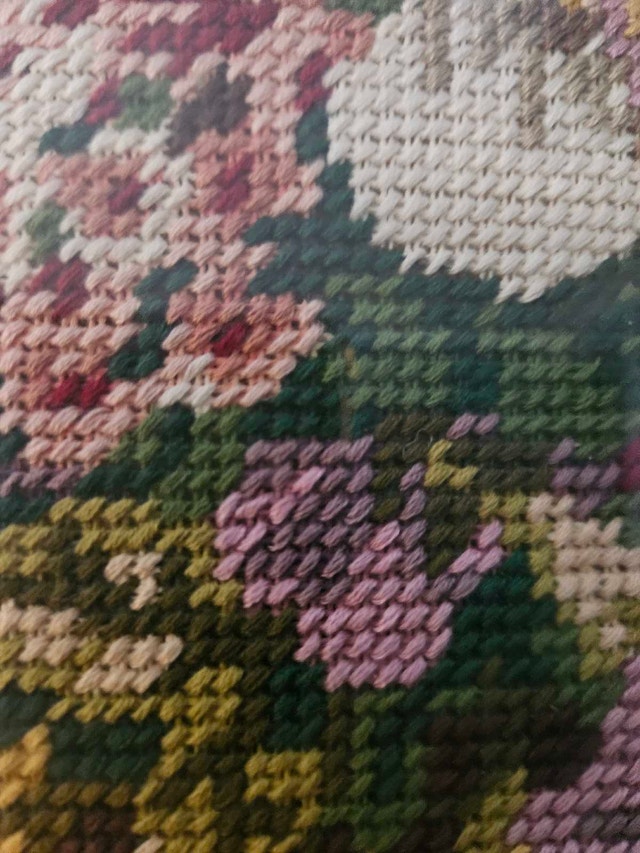 Vintage Framed Needlepoint Artwork - photo 2