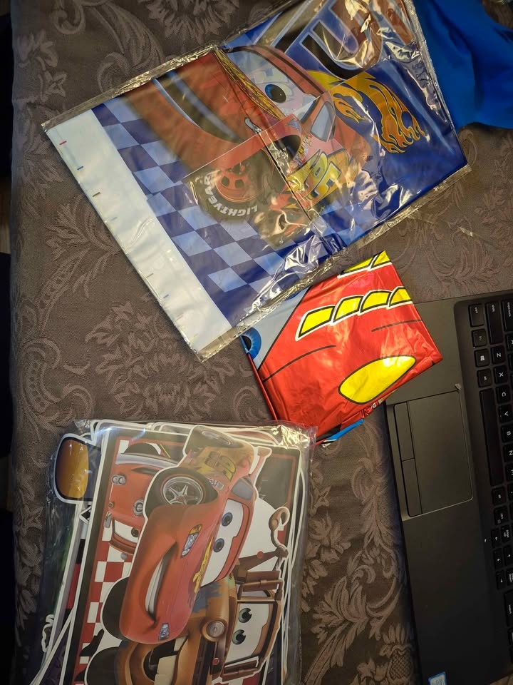 Disney Cars Birthday Decor Kit - Brand New - photo 2