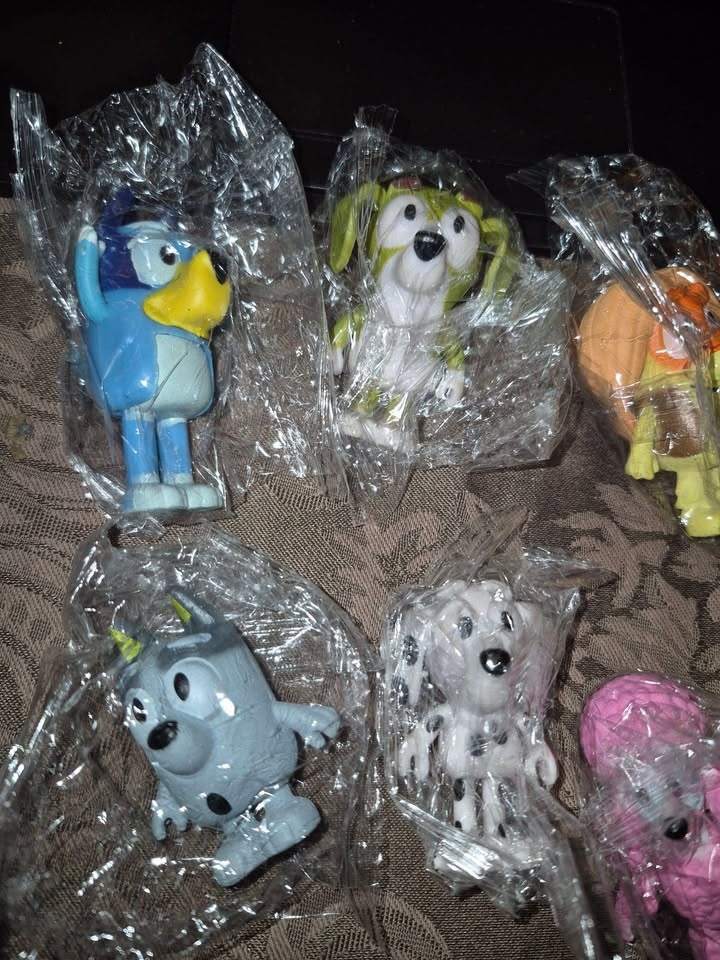 Bluey Figures (10) - photo 2
