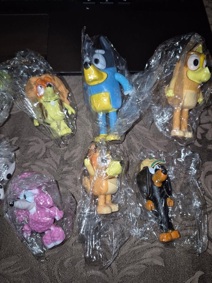 Bluey Figures (10) - photo 3