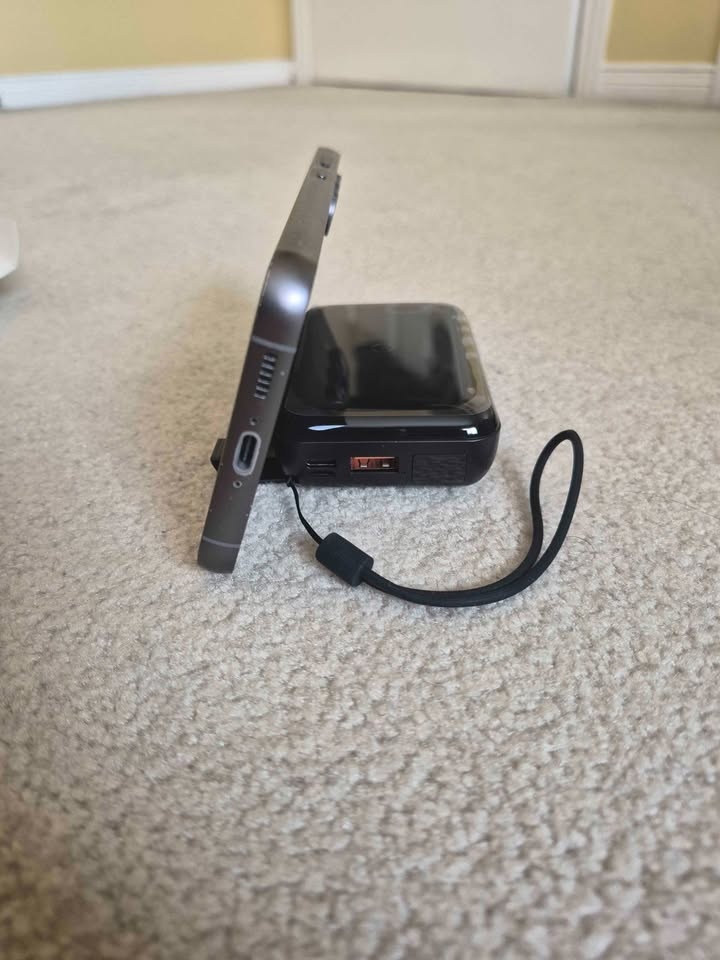 Mini 10,000mAh Power Bank + Phone Stand (Fits in Pocket) - photo 2