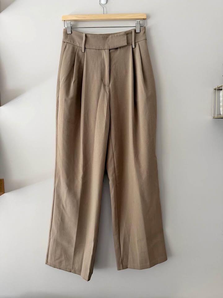 OAK + Fort Taupe Trousers Size 4