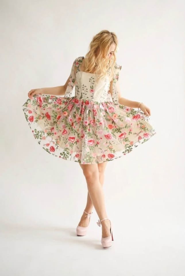Wild Rose & Sparrow The Fleur Dress - Size Small - photo 3