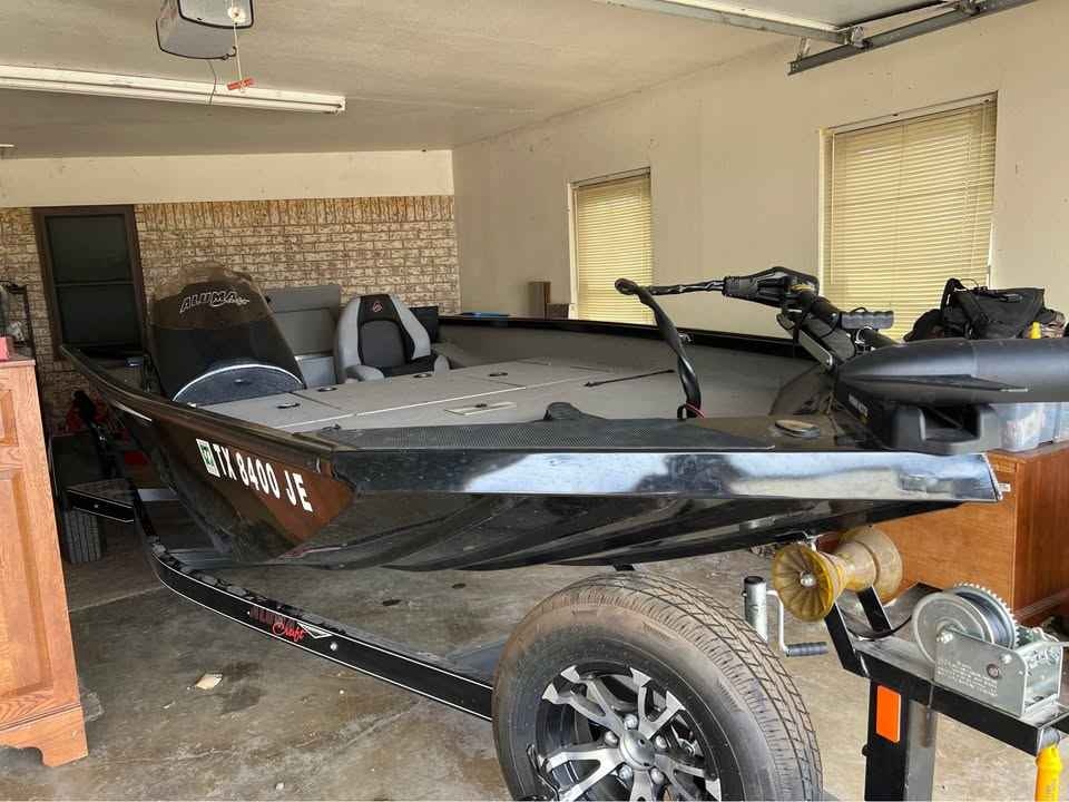 2020 Alumacraft 18' Boat - photo 3