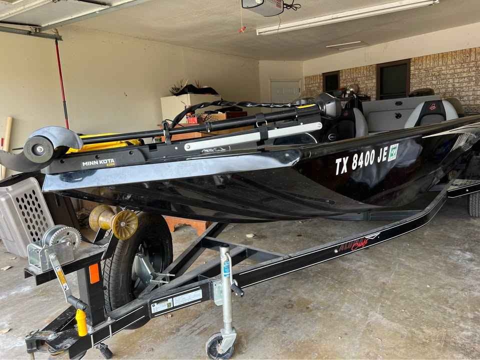 2020 Alumacraft 18' Boat - photo 5