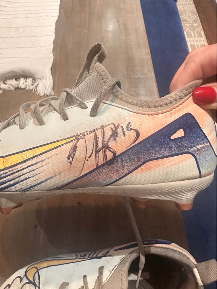 Nike Mercurial Soccer Cleats - With Player Signatures - photo 4
