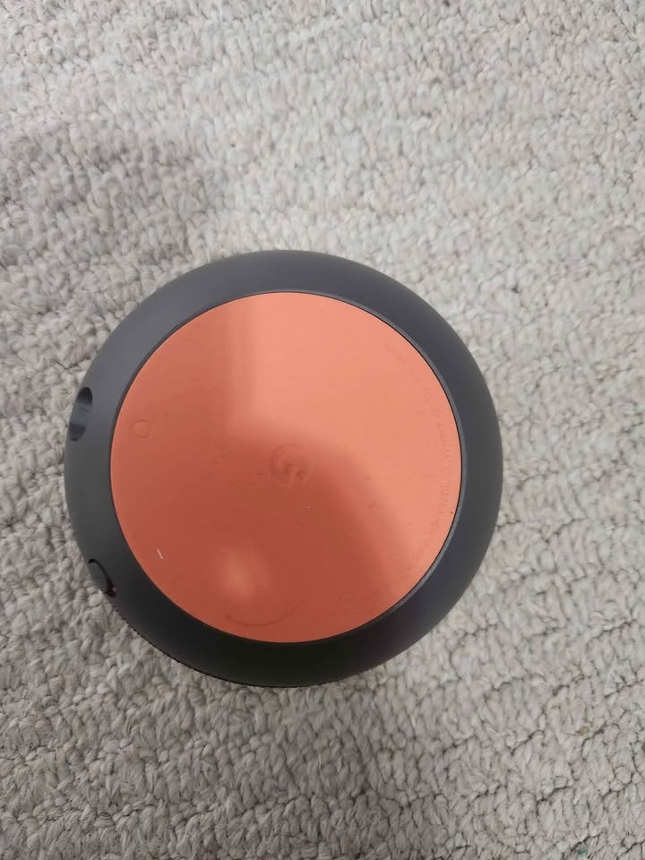 Google Home Mini (Model H0A) 1st Generation - photo 2