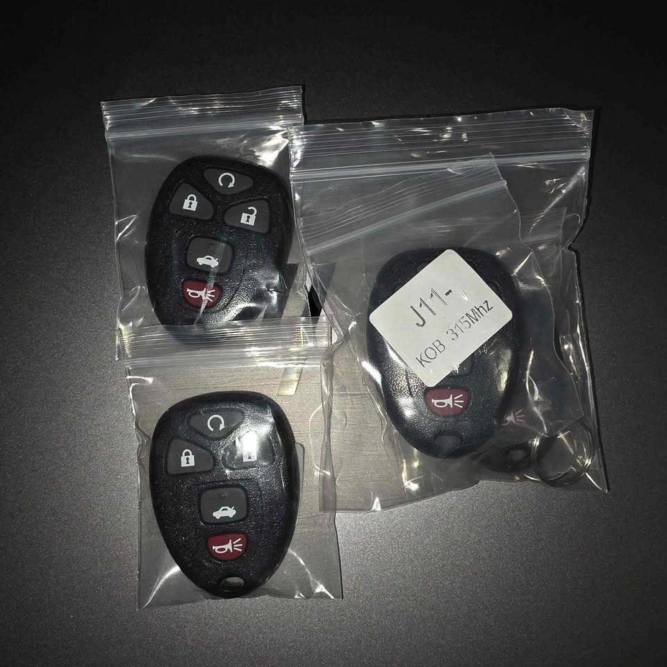 GM Keyless Entry Remote - 5 Button - photo 2