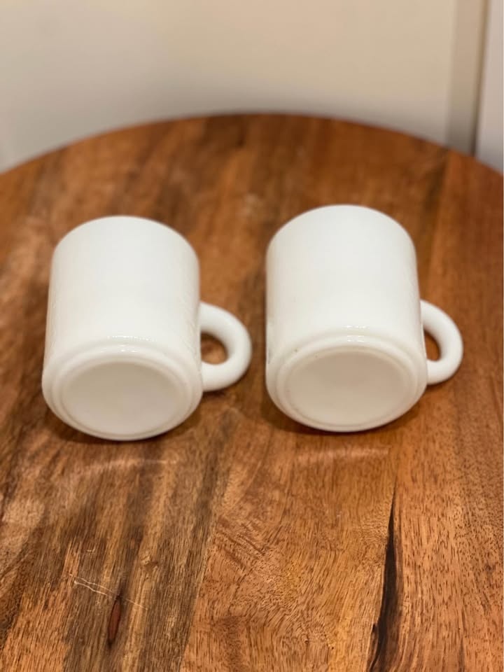 Vintage Hazel Atlas Milk Glass Mugs - Orange Peel Texture - photo 5