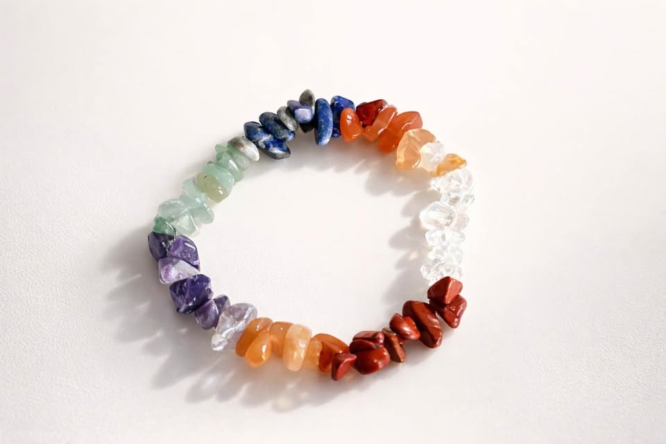 Natural Gemstone Chip Bracelet – Multi‑Color Healing Energy