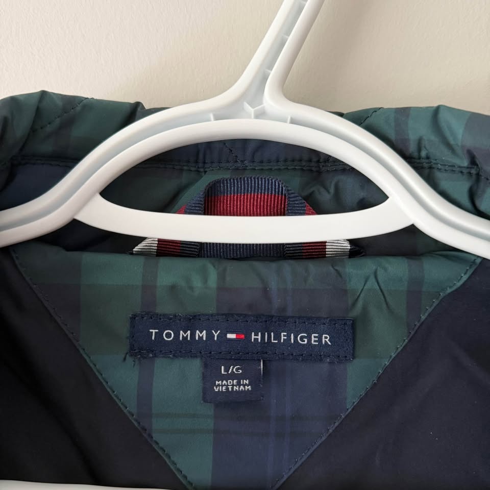 Tommy Hilfiger Check Quilted Coat - Like New, Size L - photo 5