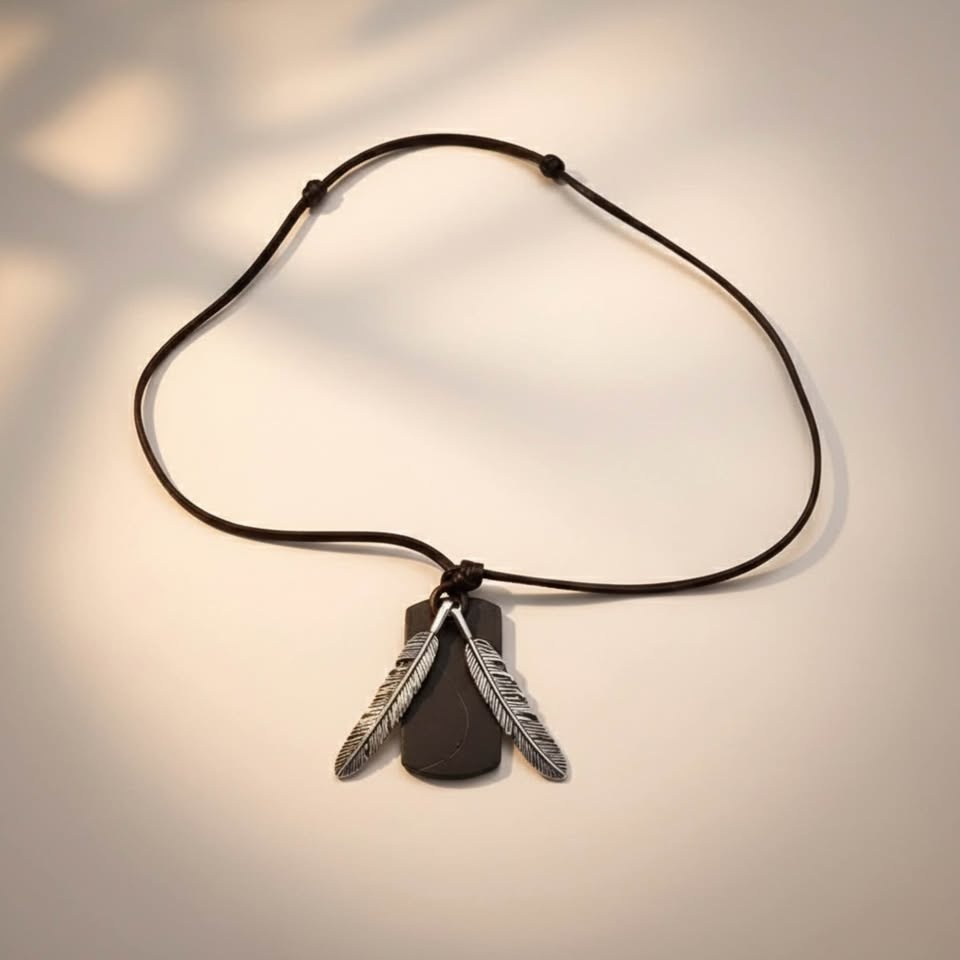 Luxe Feather & Tag Pendant Necklace - photo 2