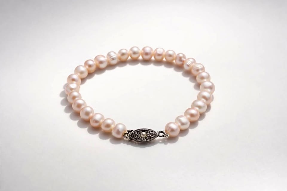 Luxe Freshwater Pearl Bracelet