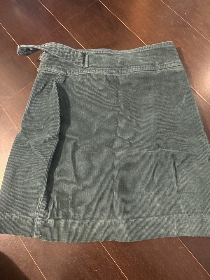 Dark green suede skirt - photo 2
