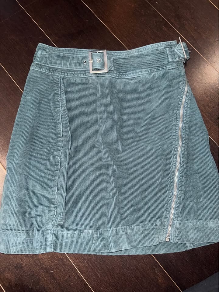 Dark green suede skirt - photo 4